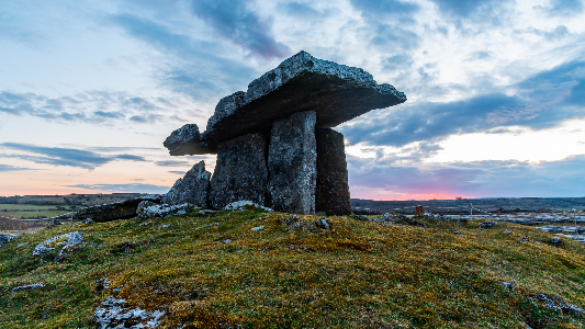 Hotels Near Poulnabrone Dolmen