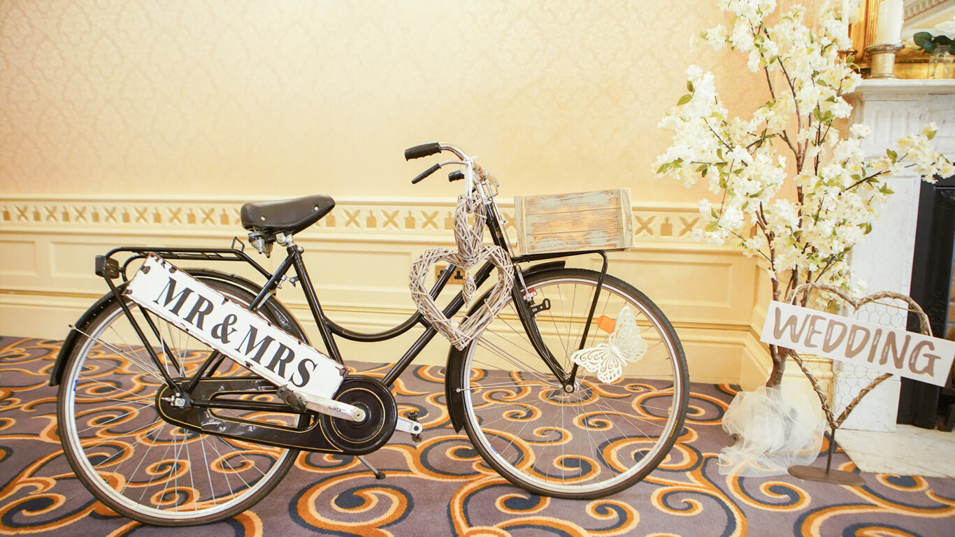 Mr-&-Mrs-Bike-Lady-Gregory