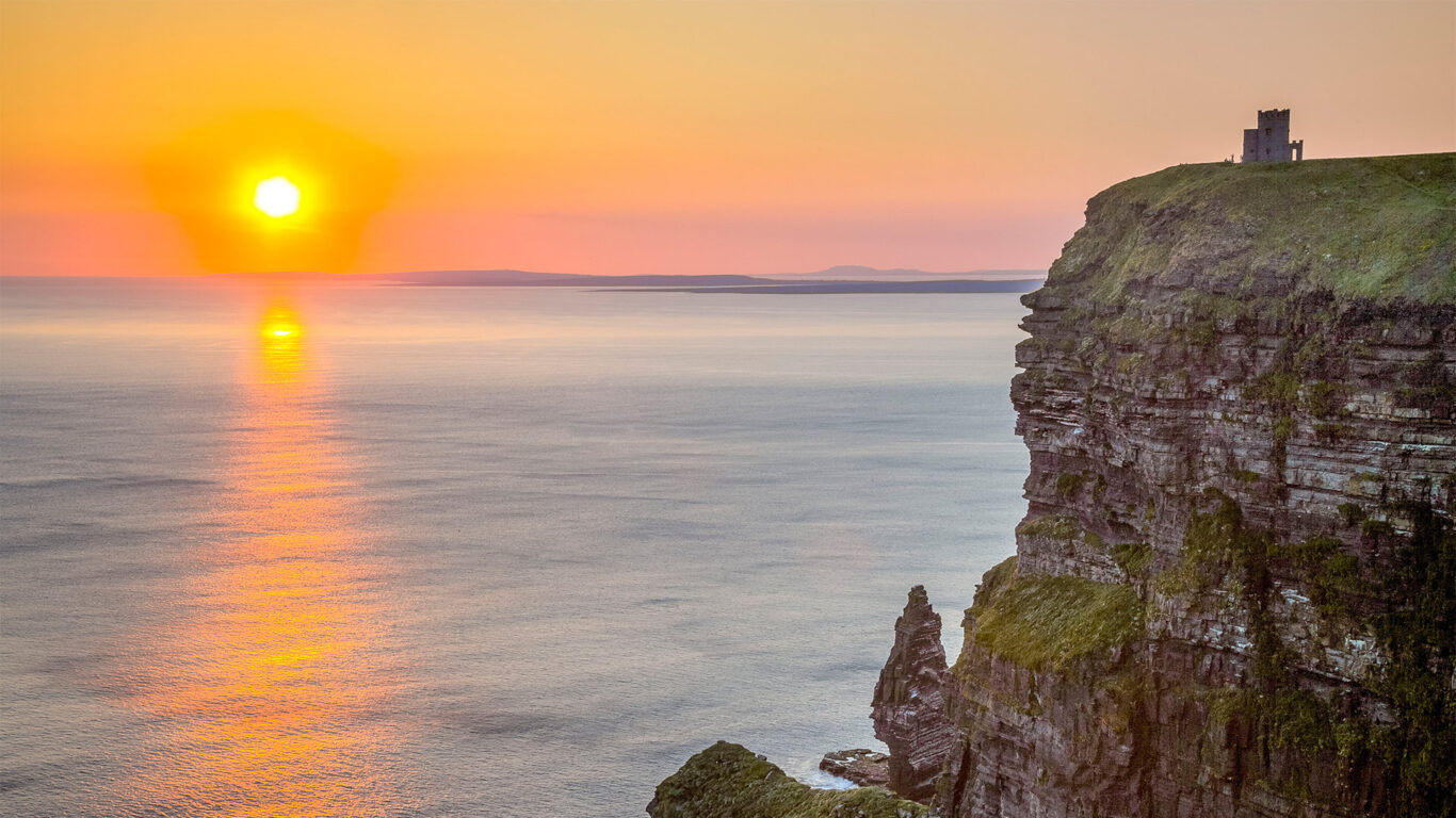 Cliffs-of-Moher-Sunset