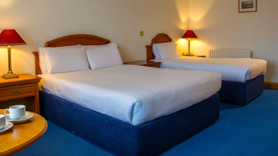 Double with 1 Single